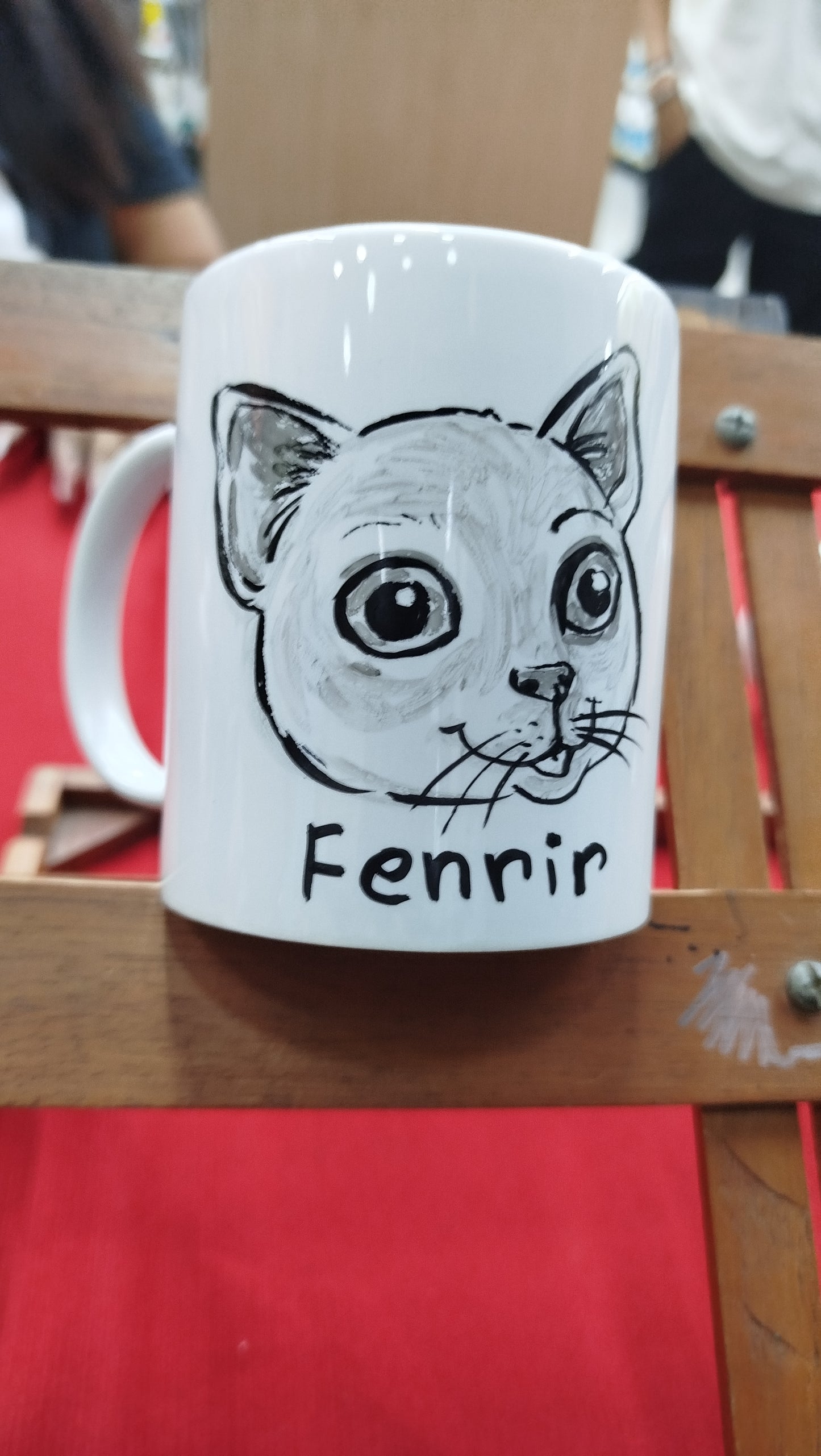 Tazas pintadas para mascotas